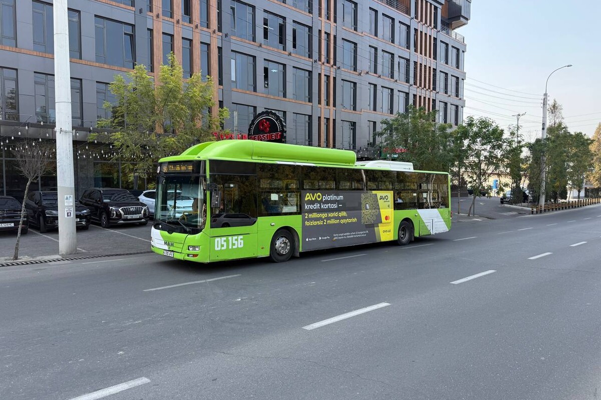 Брендирование автобуса AVO